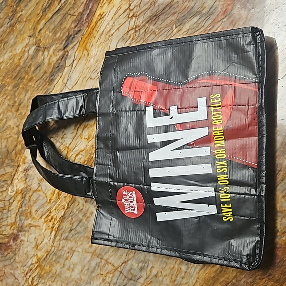 WHOLE FOODS Reusable Wine tote bag for 6 bottles